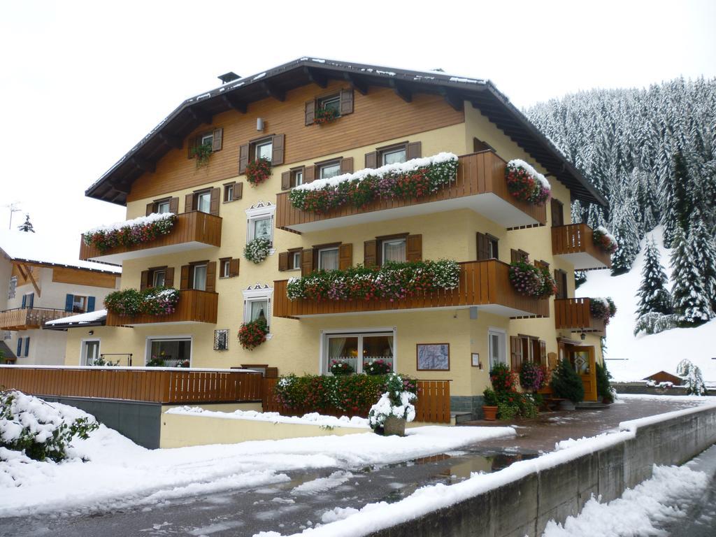 Hotel I Rododendri Valfurva Zewnętrze zdjęcie
