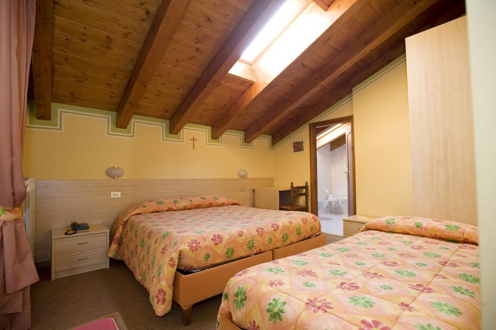Hotel I Rododendri Valfurva Pokój zdjęcie