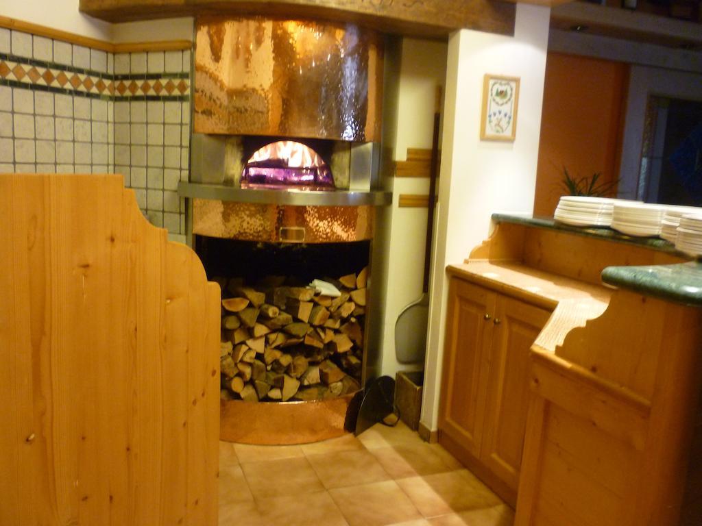 Hotel I Rododendri Valfurva Zewnętrze zdjęcie