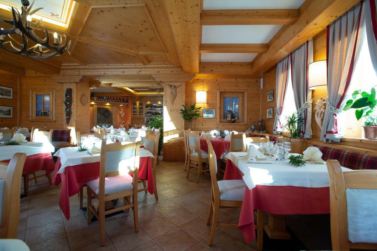 Hotel I Rododendri Valfurva Zewnętrze zdjęcie