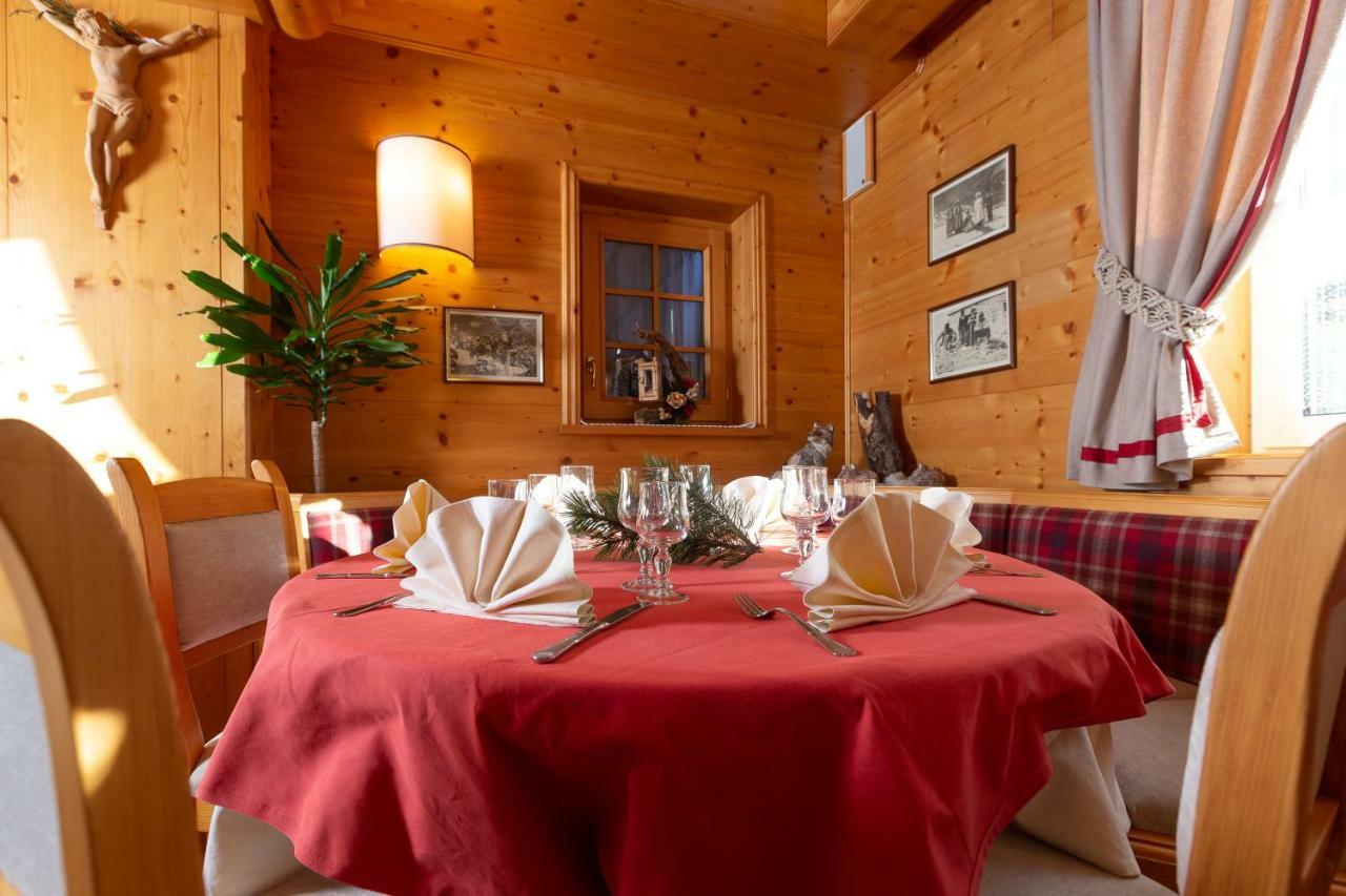 Hotel I Rododendri Valfurva Zewnętrze zdjęcie
