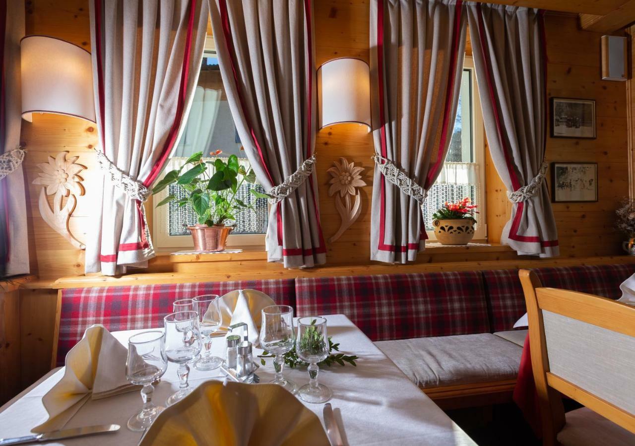 Hotel I Rododendri Valfurva Zewnętrze zdjęcie